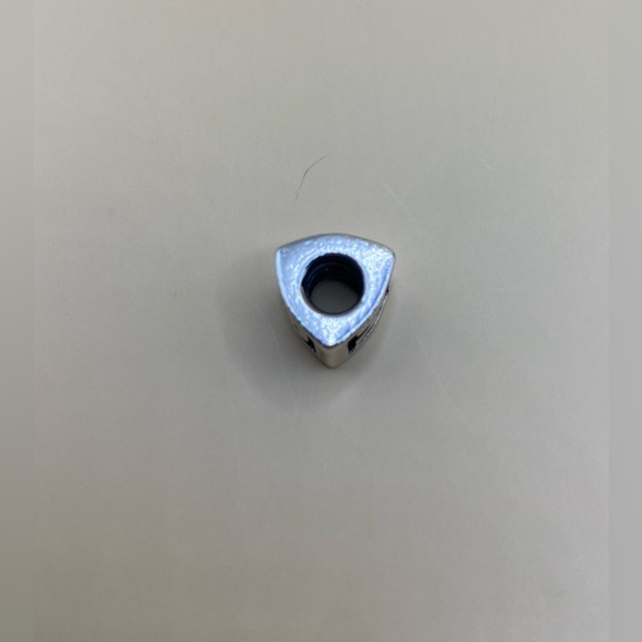 PANDORA RETIRED Alpha Initial R charm; Sterling Silver; EUC. - Picture 3 of 4